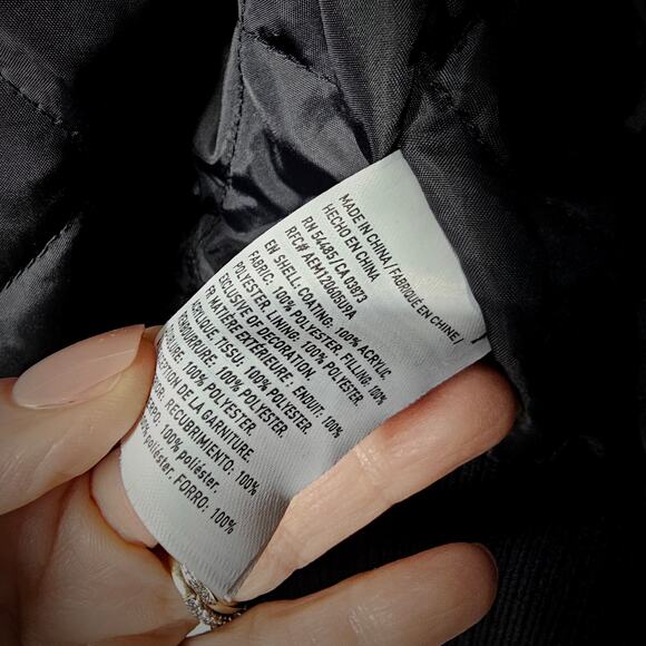 American Eagle Embroidered Puffer Bomber Jacket Cherry Blossom. - Picture 10 of 12